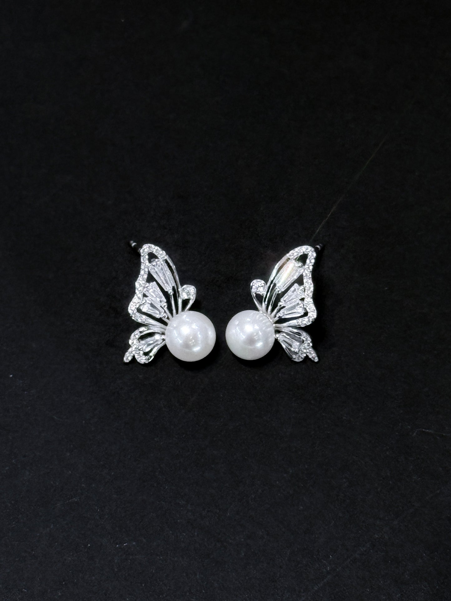 Sterling Silver studs - Papillune